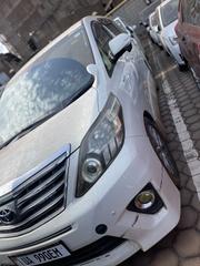 Toyota Alphard 2.4 Hybrid AWD 2015 White for sale