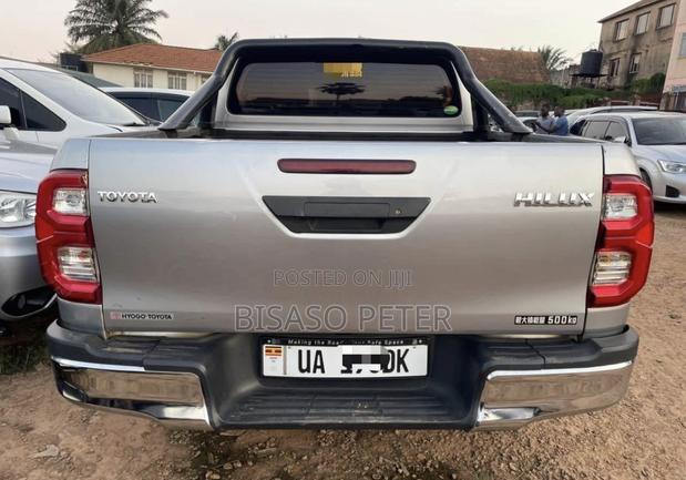 Toyota Hilux 2.8 Diesel 2020 Silver