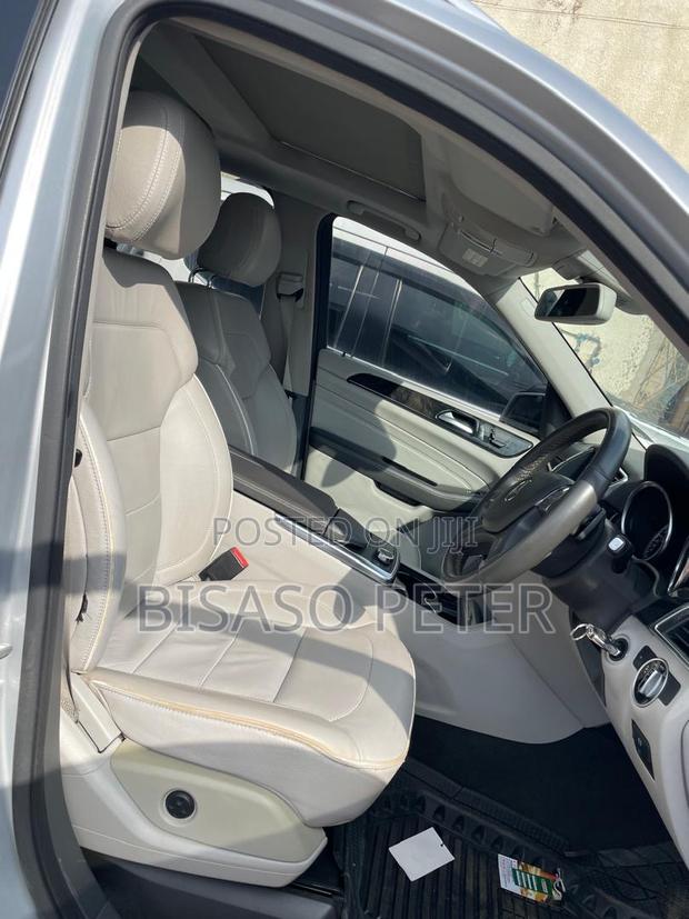 Mercedes-Benz M Class 2013 Silver