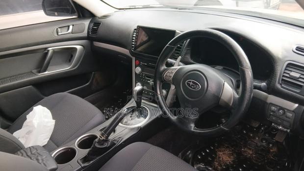 Subaru Outback 2012 Silver