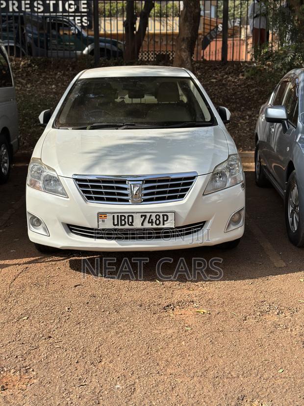 Toyota Premio 2010 White