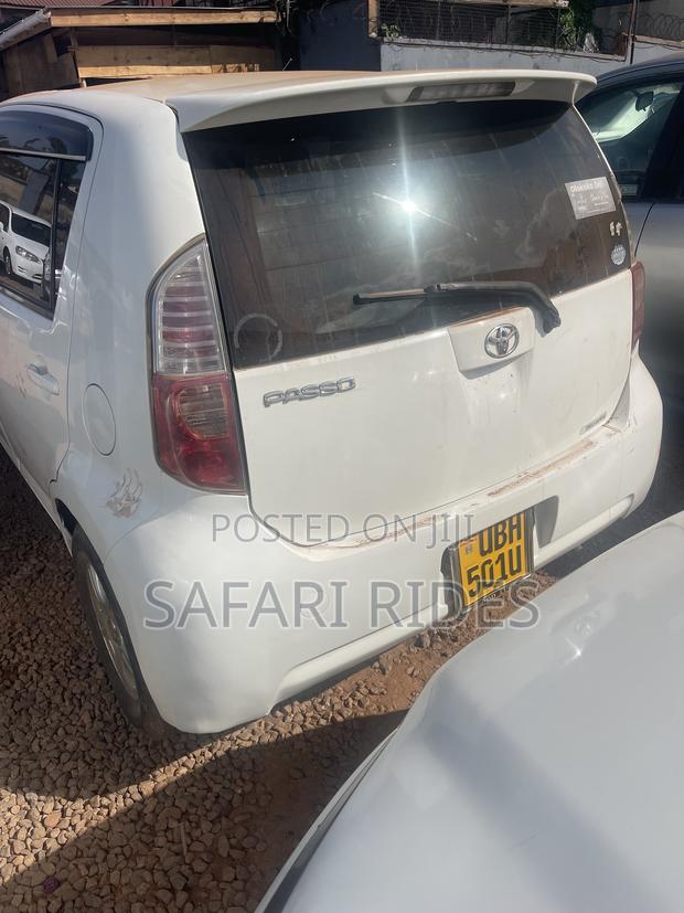 Toyota Passo 2006 Off white