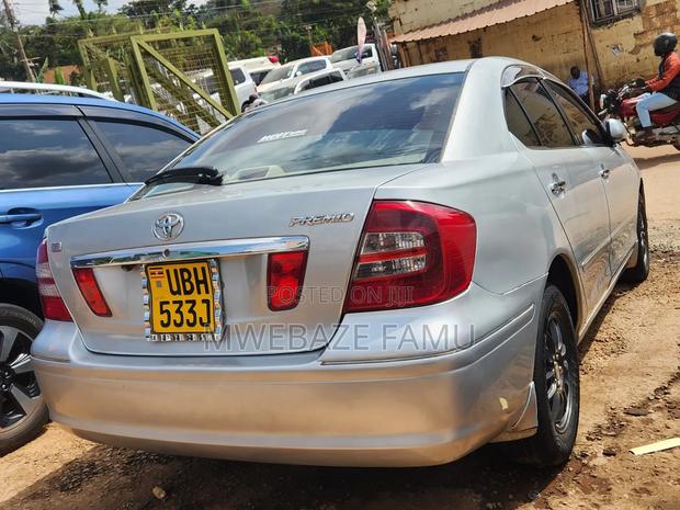 Toyota Premio 2006 Silver