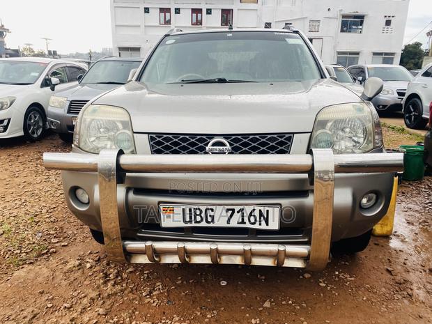 Nissan X-Trail 2007 Gold