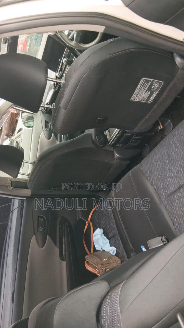 Toyota Wish 2017 White