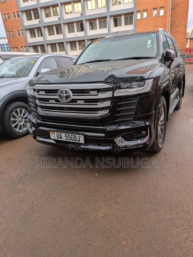 Toyota Land Cruiser Prado 2010 Black