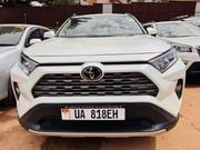 Toyota RAV4 2019 White for sale