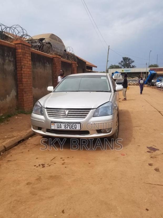 Toyota Premio 2002 Silver