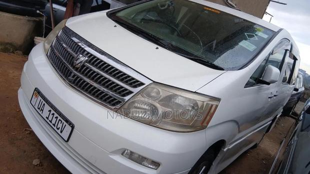 Toyota Alphard 2005 White