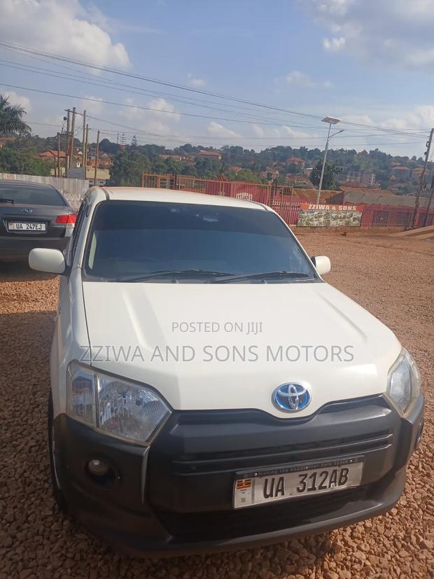 Toyota Probox 2022 White