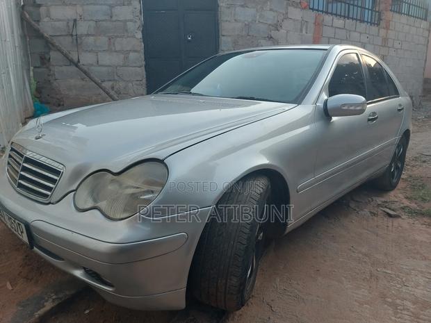 Mercedes-Benz C180 2001 Silver