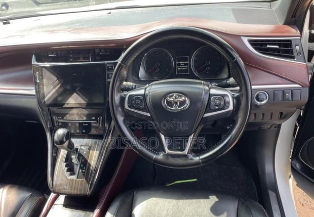 Toyota Harrier 2015 White