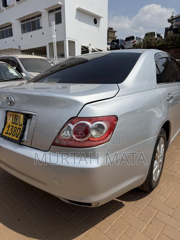 Toyota Mark X 2.5 RWD 2005 Silver