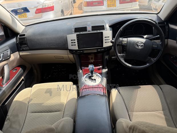Toyota Mark X 2.5 RWD 2005 Silver