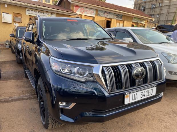 Toyota Land Cruiser Prado 2025 Black