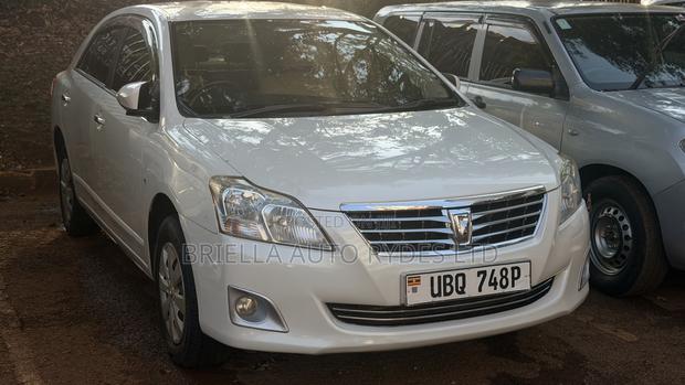 Toyota Premio 2010 White