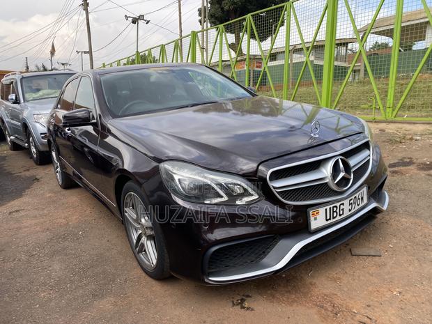 Mercedes-Benz E300 2010 Gray