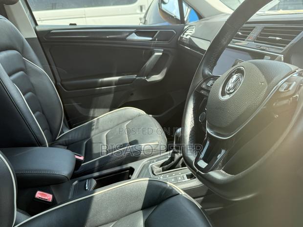 Volkswagen Tiguan 2.0T S AWD 4MOTION 2018 Gray