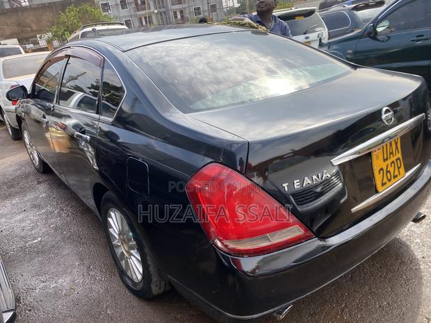 Nissan Teana 2011 Black