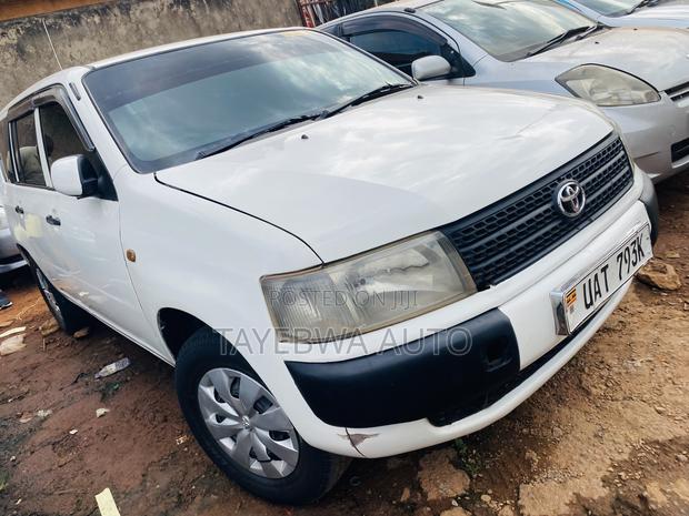 Toyota Probox 2005 White