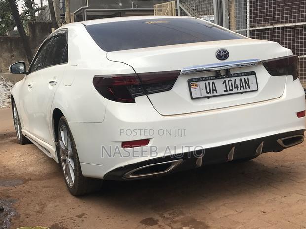 Toyota Mark X 2013 White