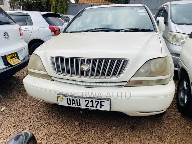 Toyota Harrier 3.0 V6 2002