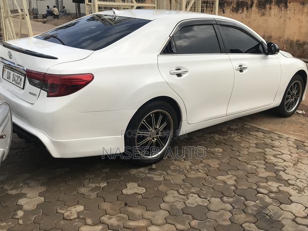 Toyota Mark X 2014 White