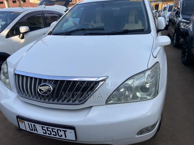 Toyota Harrier 2016 White