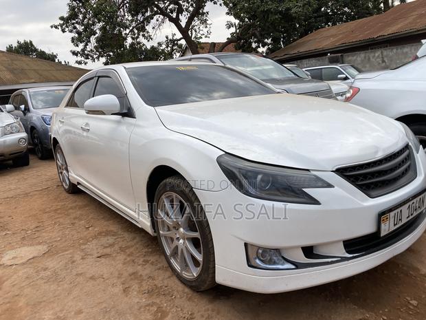 Toyota Mark X 2017 White