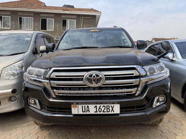 Toyota Land Cruiser Prado 2018 Black