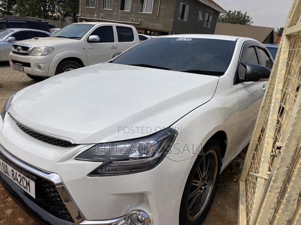 Toyota Mark X 2017 White