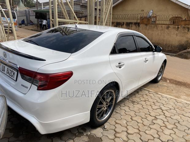 Toyota Mark X 2017 White