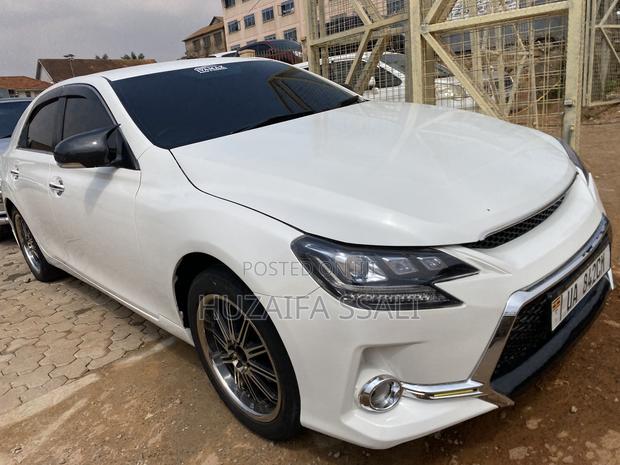 Toyota Mark X 2017 White
