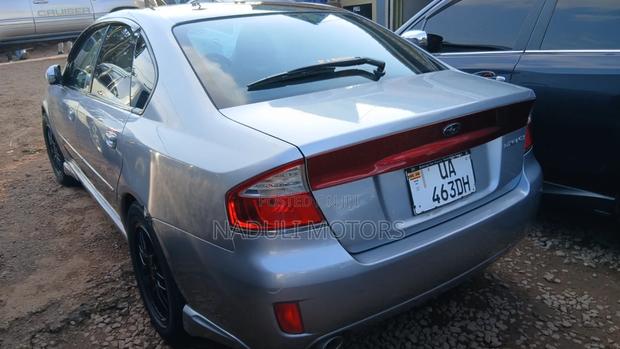 Subaru Legacy 2009 Silver