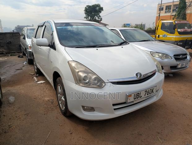 Toyota Wish 2009 White