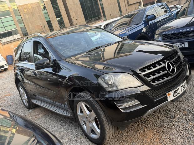 Mercedes-Benz M Class 2011 Black