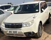 Subaru Forester 2010 White for sale