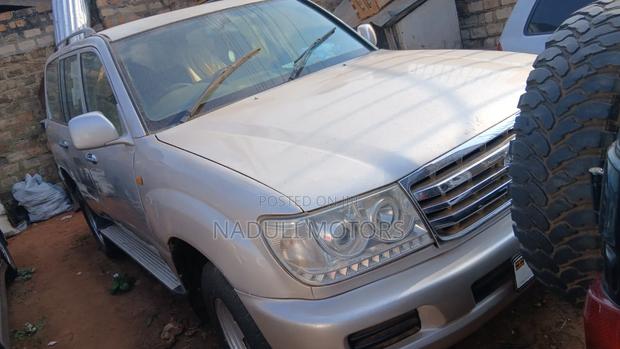 Toyota Land Cruiser Prado 2006 Silver
