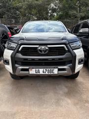 Toyota Hilux 2016 Pearl for sale