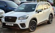 Subaru Forester Premium AWD 2020 White for sale