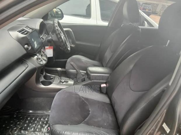 Toyota Vanguard 2008 Gray