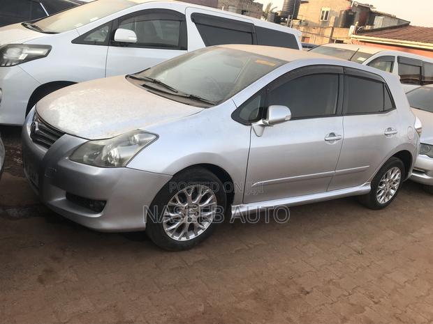 Toyota Blade 2009 Silver