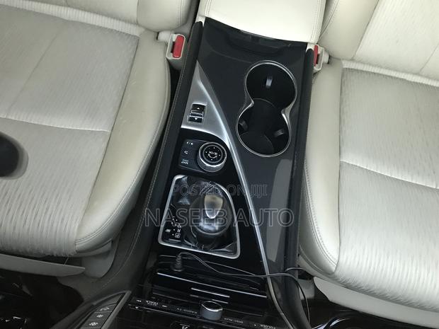Nissan Fuga 2011 Silver