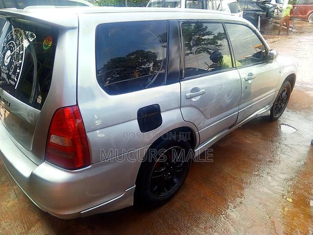 Subaru Forester 2004 Silver