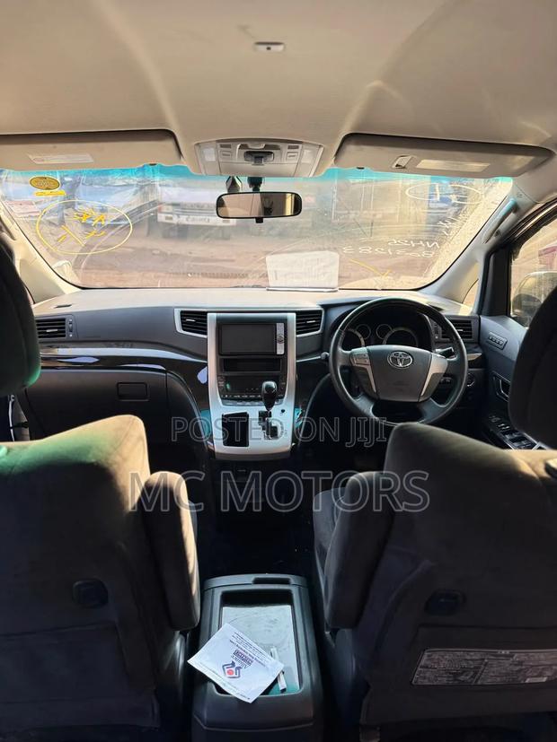 Toyota Alphard 2013 White
