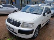 Toyota Succeed 2010 White for sale