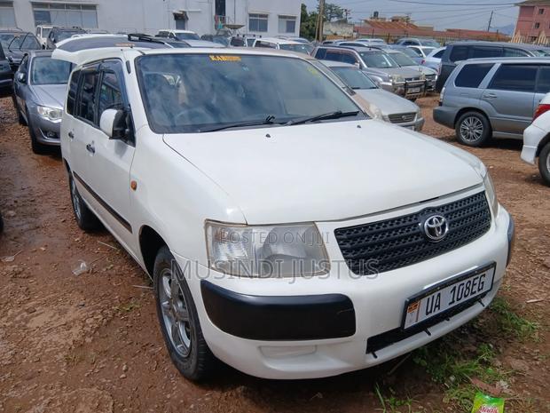 Toyota Succeed 2010 White