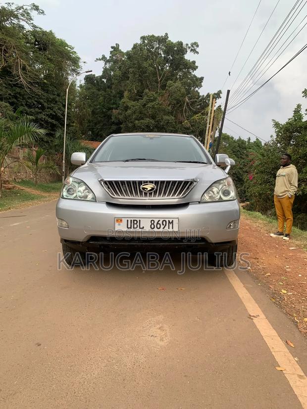 Toyota Harrier 2009 Silver