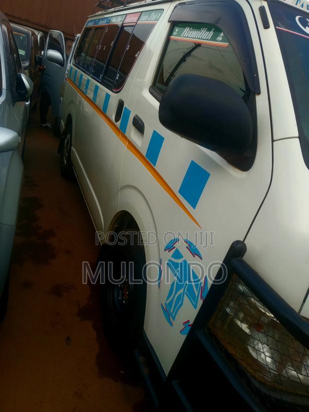 Toyota HiAce SV Premium 2013 White
