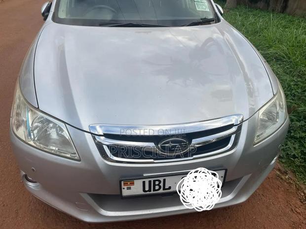 Subaru Exiga 2009 Silver